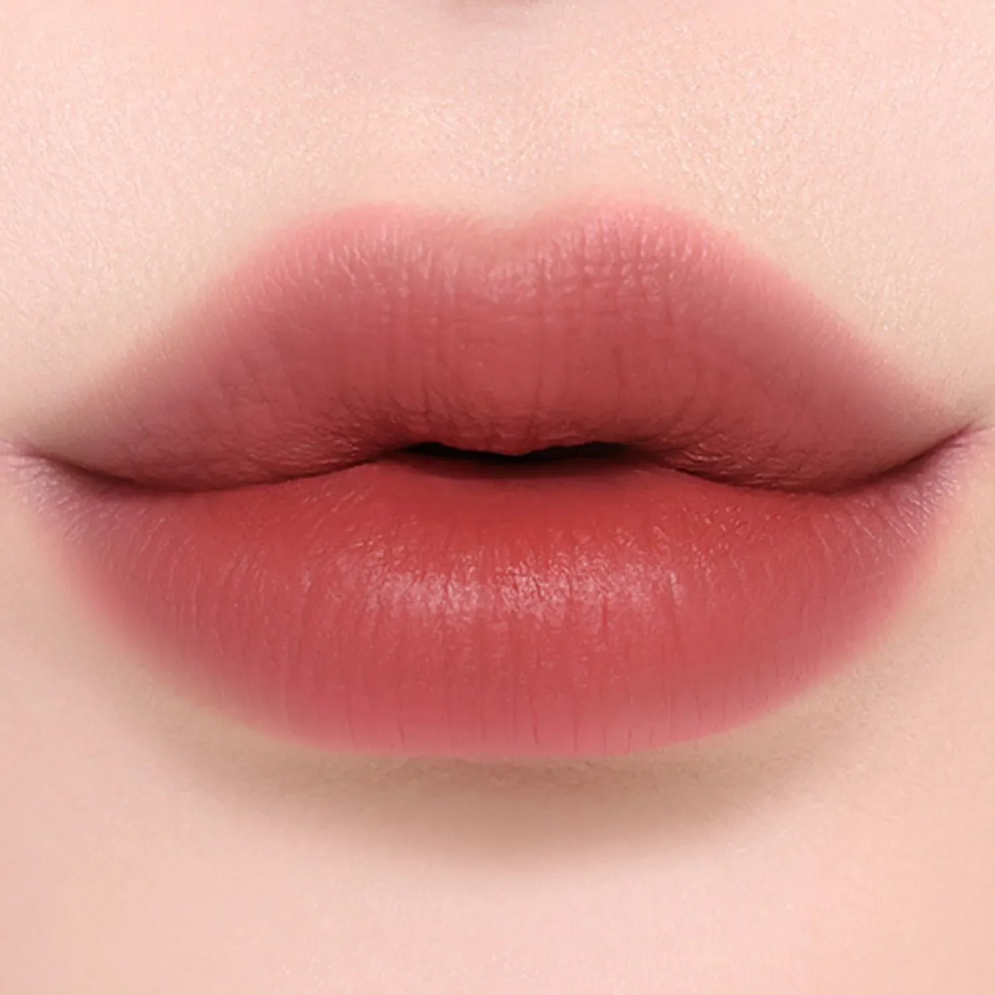 2-in-1 Velvet & Gloss Lip Tint — Matte & Shine in One Swipe