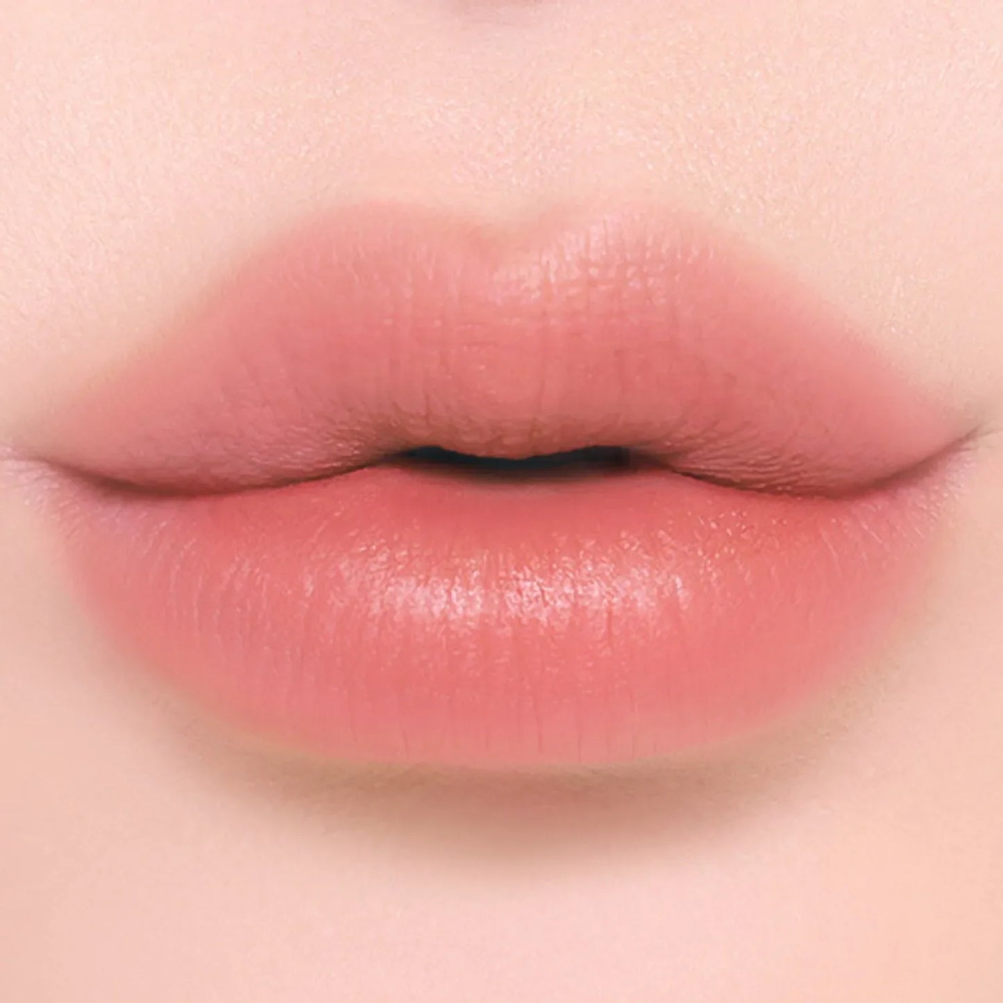 2-in-1 Velvet & Gloss Lip Tint — Matte & Shine in One Swipe